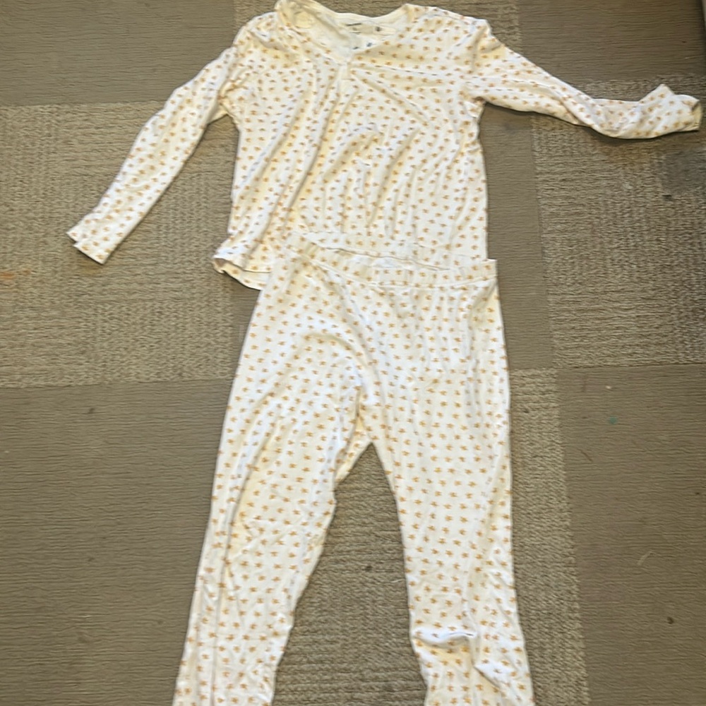 Women’s star roller rabbit